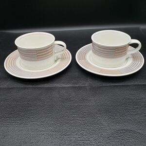 Mikasa Intaglio Tracings CAC06 2 Cups and 2 Saucers Pink and Gray Stoneware VTG